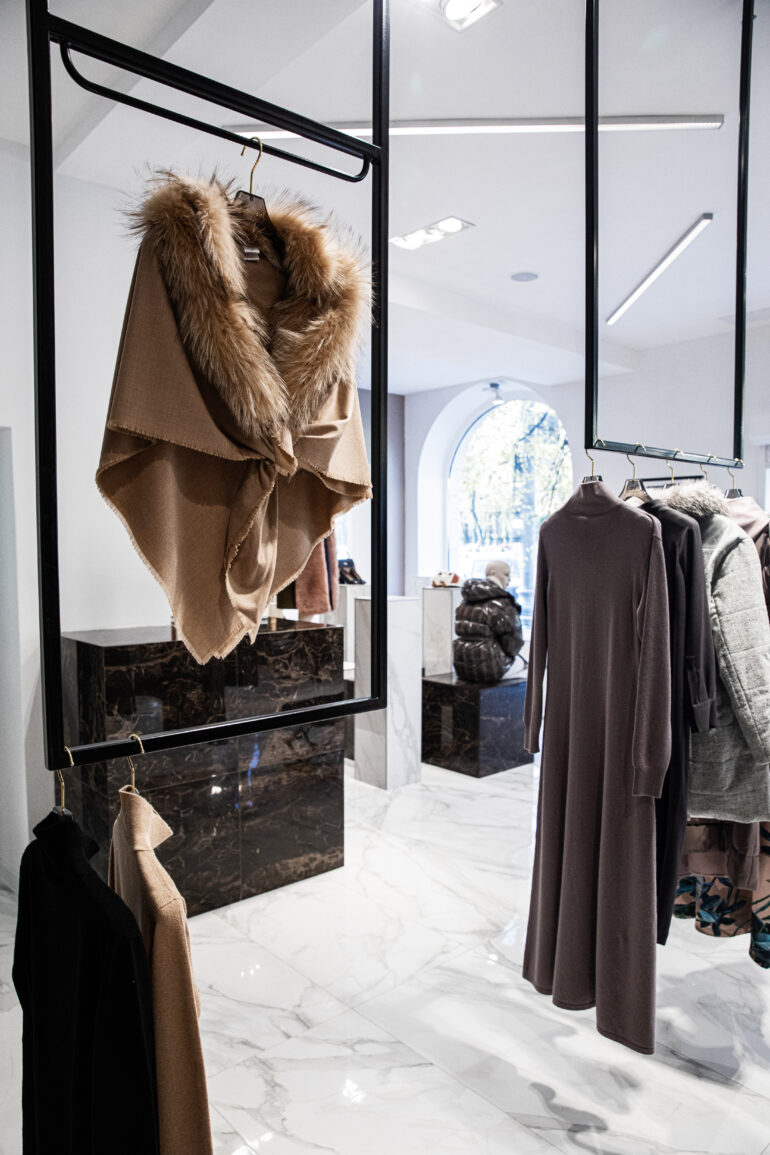 Интерьер Buonvicini Fashion Studio,разработанный итальянским архитектором Марко Трампетти.
