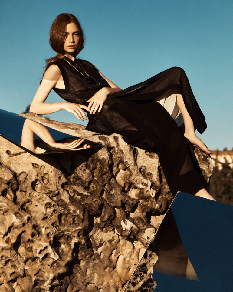 Fashion story THE SUN